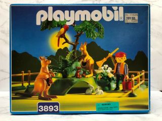 Playmobil 3893 Rare Vintage Kangaroo Park Toy Set.  100 Complete.
