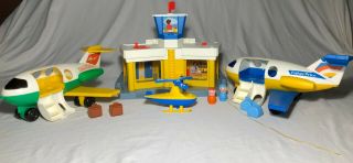 Vintage 1980 Fisher Price Little People Airport Terminal Playset 933 Extra Plane