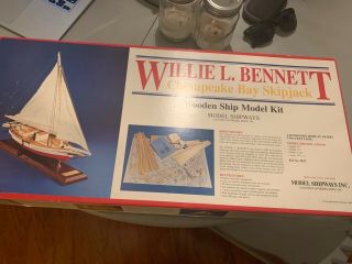 Willie L.  Bennett Chesapeake Bay Skipjack Wood Model Kit 2032