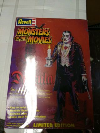 Revell Monsters Of The Movies Dracula 1/12th Limited Edition Model Kit 1999