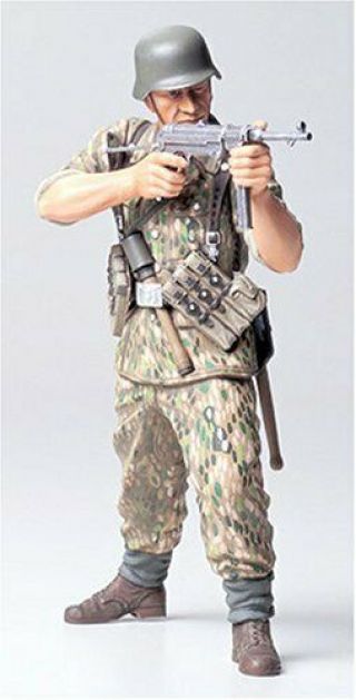 Model_kits Tamiya 36303 1/16 Wwii German Elite Infantryman Figure Japan