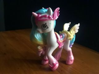 Shopkins Happy Places Pampered Pony Stable Cutiecorn