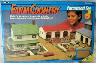Vintage 1991 Ertl Farm Country Farmstead Set W/buildings & Accessories