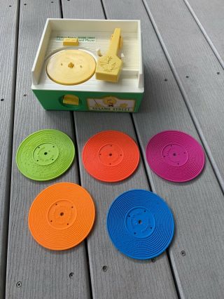 Vtg Fisher Price Sesame Street Music Box Record Player 5 Records Wind Up Toy 995