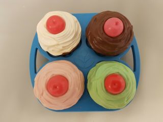 Vtg Fisher Price Fun Play Food For Little Tikes Party Time Cupcakes