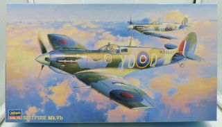 1:48th Scale Hasegawa Wwii British Raf Spitfire Mk.  Vb Fighter Kit 09104 Bn - Gb