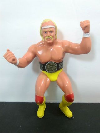Hulk Hogan 1984 Ljn Wwf Wrestling Figure Titan Sports W/ Belt
