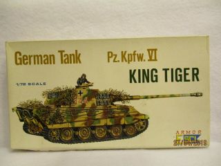 Esci King Tiger German Tank Pz.  Kpfw.  Vi Complete Model Kit 1/72 8008