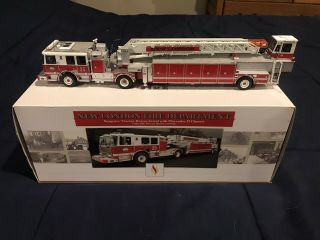 Twh Collectibles 094 - 01151 London Fire Department Seagrave Tiller Truck