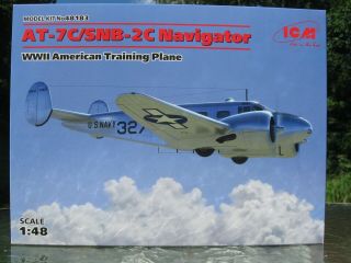 Icm 1/48 Beechcraft At - 7c/snb - 2c Navigator 48183