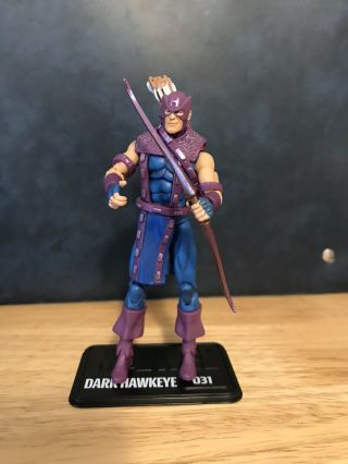 Marvel Universe 3.  75 " Dark Hawkeye Avengers Loose Action Figure 3 3/4 Scale
