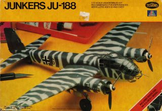 Testors Italeri 1:72 Junkers Ju - 188 Plastic Aircraft Model Kit 878u1