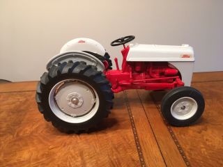 1/8 Ford 8n Tractor Scale Models Hard To Find