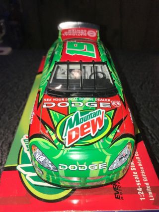 2002 Jeremy Mayfield 19 Mountain Dew Limited Edition 1:24 Diecast Action 2