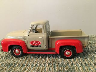 1994 First Gear 1953 Ford F - 100 Pick - Up Truck Ford Tractor 1:34 Scale