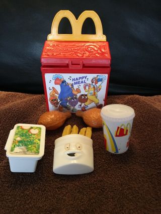 1989 Mcdonalds Fisher Price Happy Meal Play Box With Some Food -