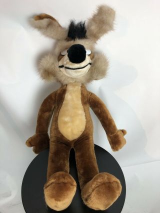 Vintage 1971 Wile E Coyote 22” Plush By Mighty Star Warner Bros.