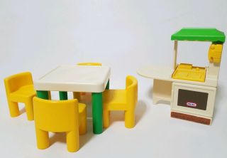 Vintage LITTLE TIKES Dollhouse Kitchen Counter,  Table & 5 Chairs Fam Furniture 3