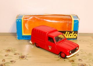 Solido Gam1 Renault 4 Van French Fire Department,  1:43 Scale Die - Cast Model