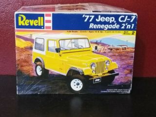(2) Kits Revell 1977 Jeep Cj - 7 Renegade And Daisy Duke Jeep Plastic Model Kit