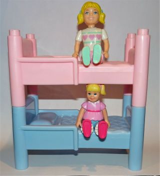 Vintage Playskool 1991 Victorian Dollhouse 2 Bunk Beds Pink & Blue W/ 2 Girls