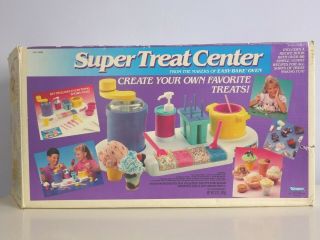 Vintage Kenner Treat Center Ice Cream Candy Frozen Dessert Maker Playset