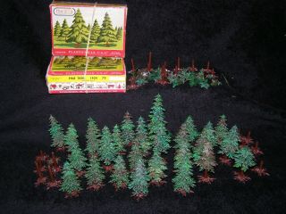 Plasticville U.  S.  A.  Pine Trees 1404 - 79