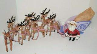 Rudolph The Red - Nosed Reindeer Santa’s Sleigh & Reindeer Memory Lane Mantis