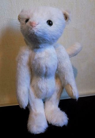 Steiff Poseable White Cat (?) With Button In Ear.