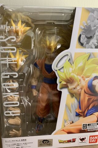 Bandai S.  H.  Figuarts Dragon Ball Z Saiyan 3 Goku Figure Authentic
