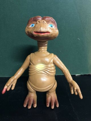 Rare Vintage 1980 E.  T.  The Extra Terrestrial Action Figure Made In Taiwan 8” Et