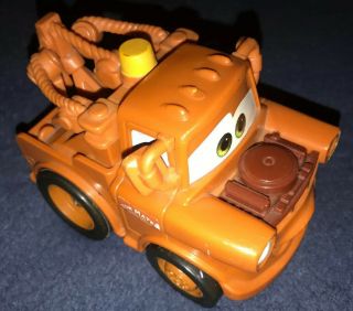 Disney Pixar Cars 2 Shake N Go Tow Mater Talking Truck 2010
