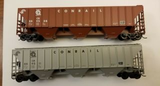 2 Ho Athearn/54 Foot Covered Hopper Conrail Quality