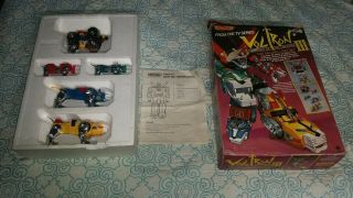 Vintage 1984 Matchbox VOLTRON III Deluxe Lion Set and Instructions 3