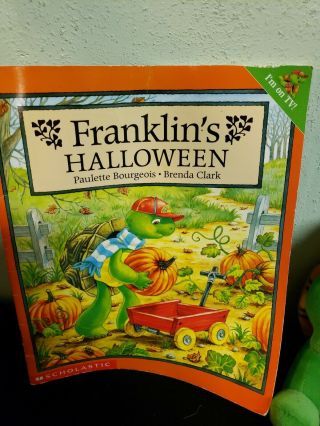 Scholastics Side Kicks FRANKLIN the Turtle Plush with Halloween Book 2