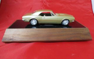 1967 Chevrolet Camaro Ss Model Car 1/25 Scale 1:25 67 Chevy Radio Dealer Promo