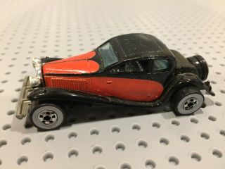 Vintage Hot Wheels 37 Bugatti Black/red Die Cast Car 1980 Mattel