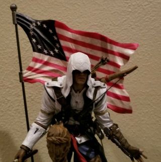 PS3 LIMITED EDITION ASSASSIN ' S CREED 3 CONNOR STATUE 9 