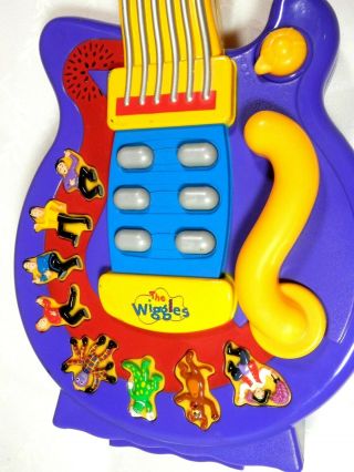 WIGGLES GUITAR WIGGLY GIGGLY SINGING DANCING GUITAR SPIN MASTER 2004 2