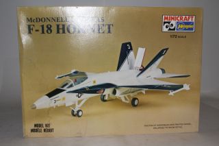 Hasegawa Mcdonnell Douglas F - 18 Hornet U.  S.  Military,  1:72 Scale,  Boxed