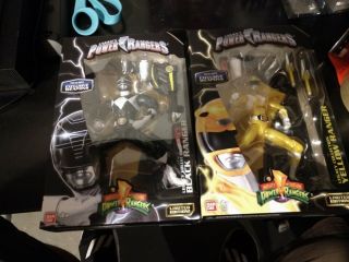 Legacy Metallic Yellow And Black Power Ranger Action Figure W/ Exclusive Weapons