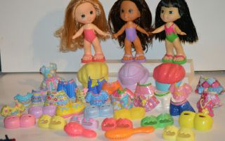 Fisher - Price Snap N Style Dolls W / Clothing & Accessories