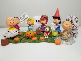 Peanuts Its The Great Pumpkin Charlie Brown Snoopy Lucy Linus Sally Frieda 2002