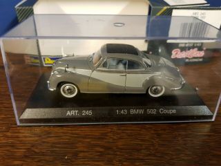 Revell Detail cars Die Cast 1/43 BMW 502 Coupe Two tone 2