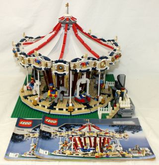 Lego 10196 Grand Carousel Set With Directions Complete