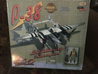21st Century Toys Motorworks 10128 1/18 Scale P - 38 Lightning Interceptor