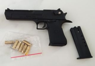 Desert Eagle Pistol,  Black,  Small Size Display Model,  Metal