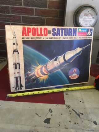 Vintage Apollo Saturn Rocket Moon Lunar Nasa Monogram Model Kit 1968 1/144 Boxed