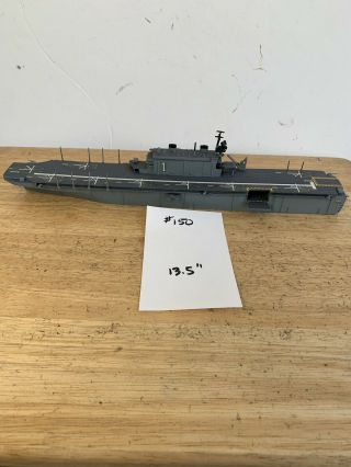 Built Uss Tarawa Amphibious Assault Ship 1/720 Scale Plastic Model 13.  5”