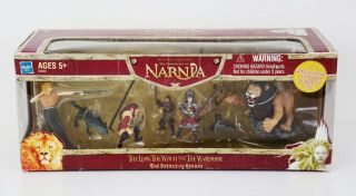 Narnia Lion,  The Witch,  And Wardrobe Action Figures Battle Of Beruna Set Hasbro